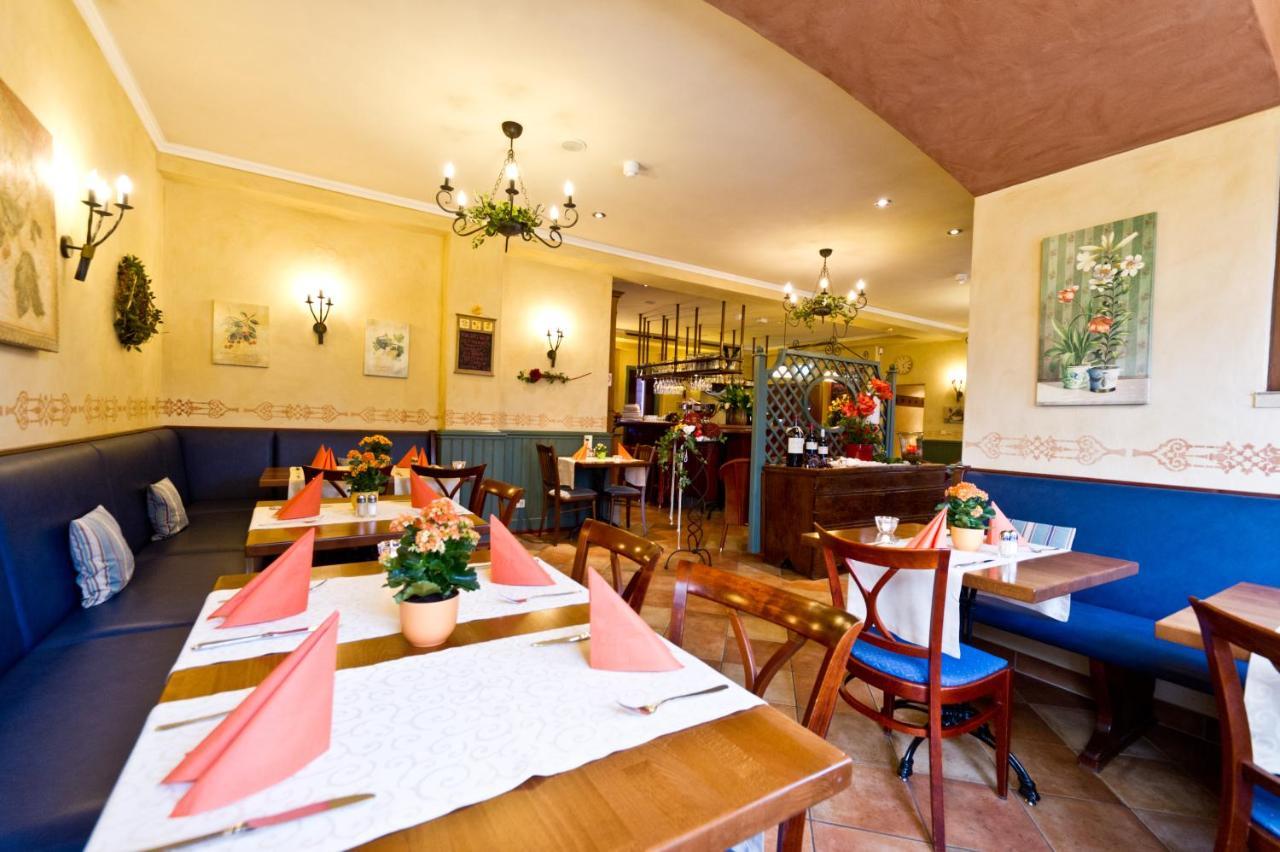 Wohlfuehl-Hotel Neu ไฮเดลเบิร์ก ภายนอก รูปภาพ