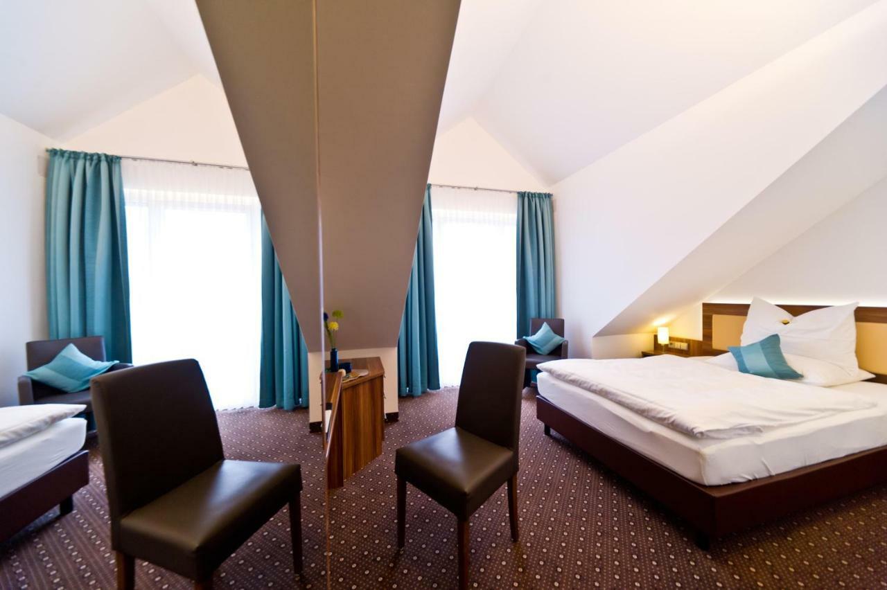 Wohlfuehl-Hotel Neu ไฮเดลเบิร์ก ภายนอก รูปภาพ